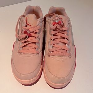 Air Jordan 5 low in article pink - limited addition